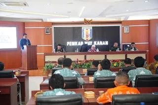 Bupati Ayu Pimpin Rakor Evaluasi Bantuan Pangan, Pastikan Penyaluran Tepat Sasaran dan Perkuat Ketahanan Pangan